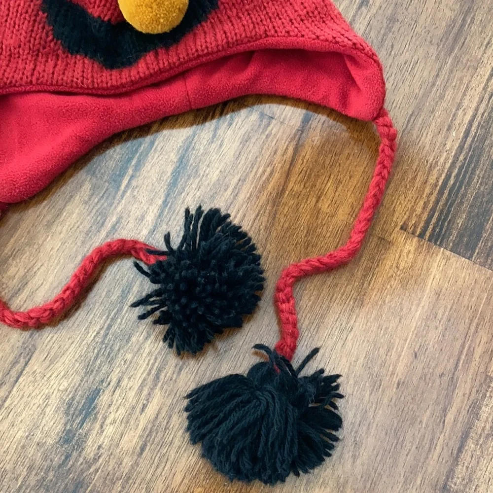 Handmade Elmo Character Kids’ Beanie Winter Hat Poms Hand Crafted RARE EUC